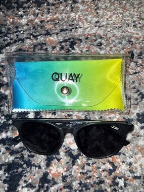 Quay Australia Black Round Polarized Sunglasses